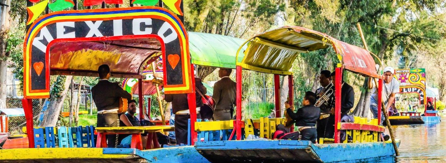 attractions-xochimilco-and-the-trajineras-standard